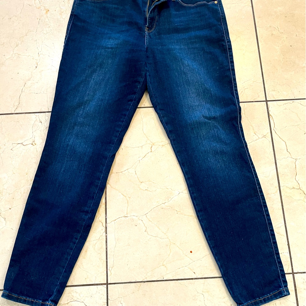Guess Jeans - Sexy Curve Size 32R